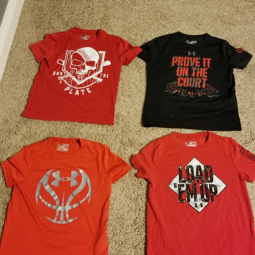 Under Armour boys shirts XS